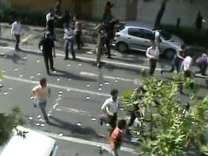 VIDEO: Irans government cracks down on protestors and journalists.