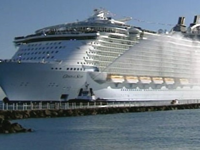 VIDEO: Royal Caribbeans Oasis of the Seas arrives in Port Everglades, Fla.