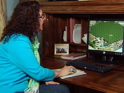 VIDEO: Farmville on Facebook