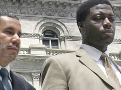 VIDEO: 2 members of Gov. David Patersons staff step down amid domestic abuse scandal.