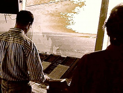 VIDEO: Certified controller is suspended after letting his son give pilots instruction