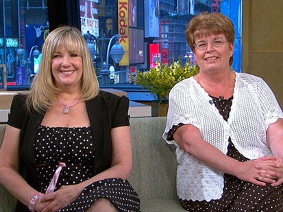 VIDEO: Hospital mistake led two women to grow up in the wrong families.