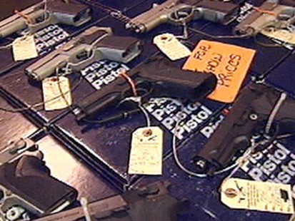 VIDEO: Background check on Maj. Malik Hasan wasnt shared with terrorism officials.
