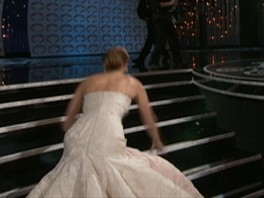 Jennifer Lawrence's Oscar Tumble