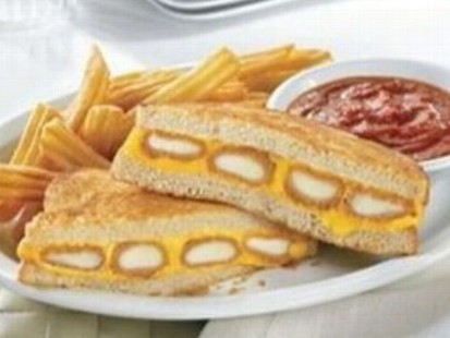 VIDEO: Dennys Fried Cheese Melt comes with a side of marinara sauce.