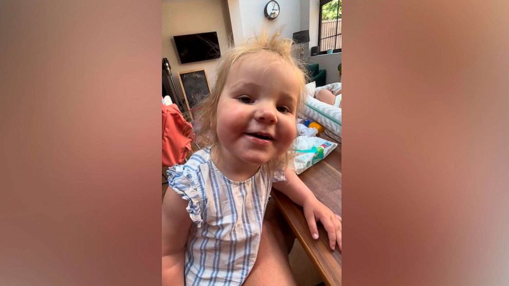 Viral video of little girl wearing lipstick from 'Home Depot