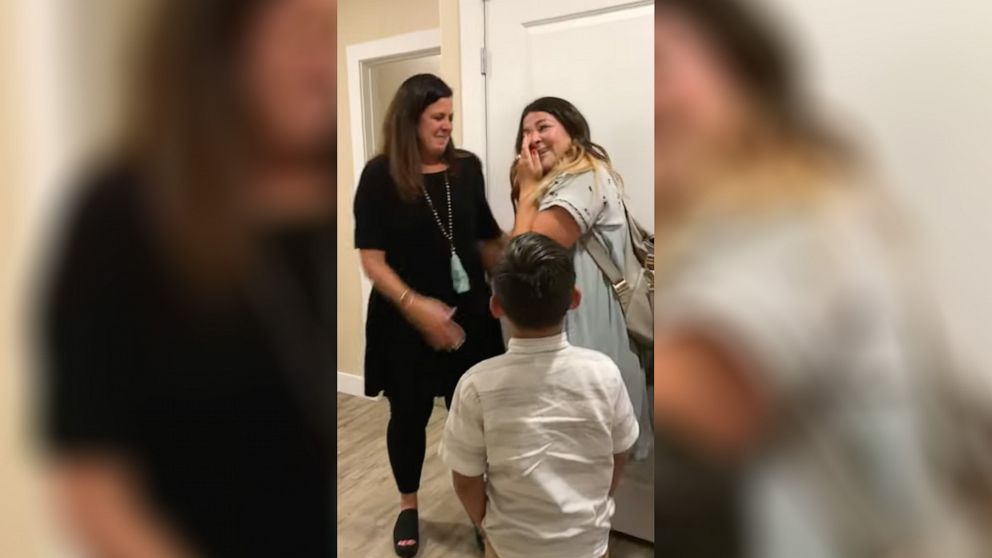 PHOTO: A mom in St George, Utah, shared an emotional reunion with her daughter after putting her up for adoption 29 years prior.