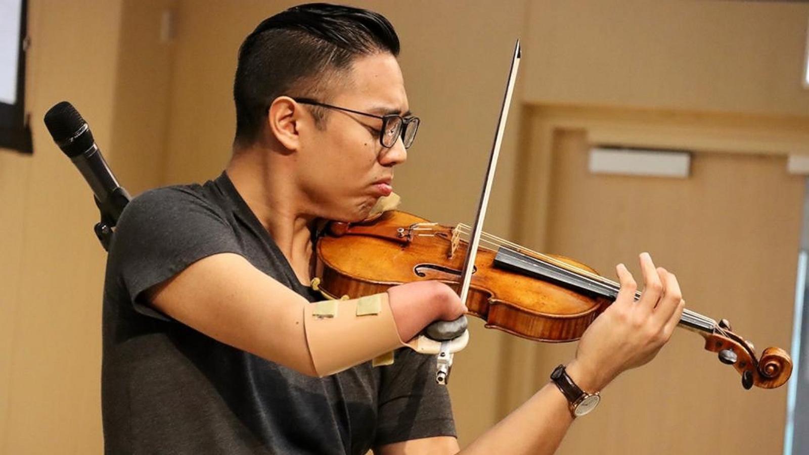 Violinist born with 1 hand wants to inspire others to find their