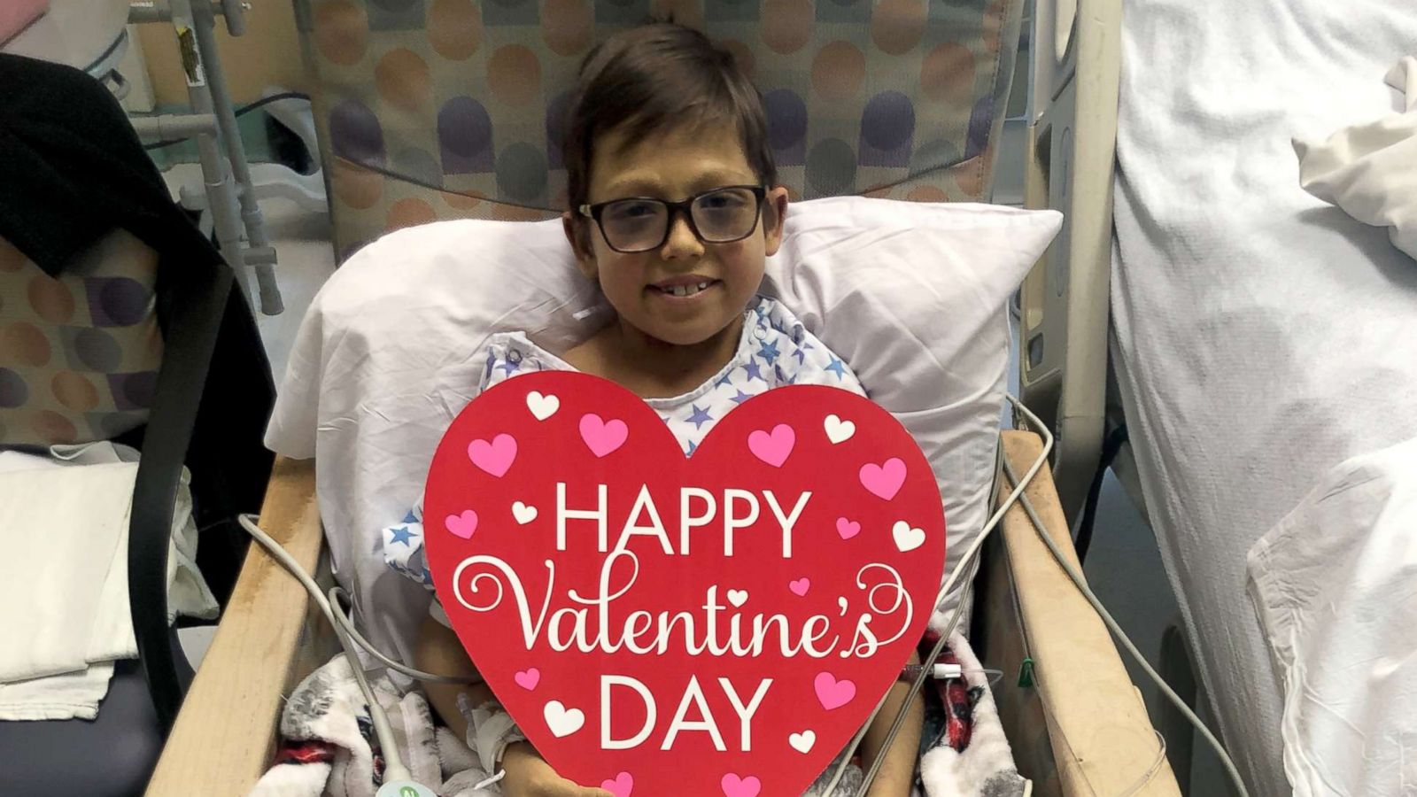 PHOTO: Patients at Advocate Children's Hospital celebrated Valentine's Day by participating in a photo shoot full of love.