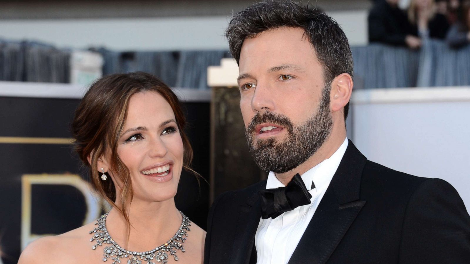 PHOTO: Actress Jennifer Garner and actor-director Ben Affleck arrive at the Oscars, Feb. 24, 2013, in Hollywood, Calif.