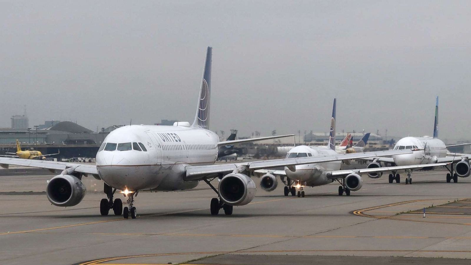 PHOTO:A line of airplanes wait to take off at Newark Liberty International Airport in Newark, N.J., July 13, 2021.