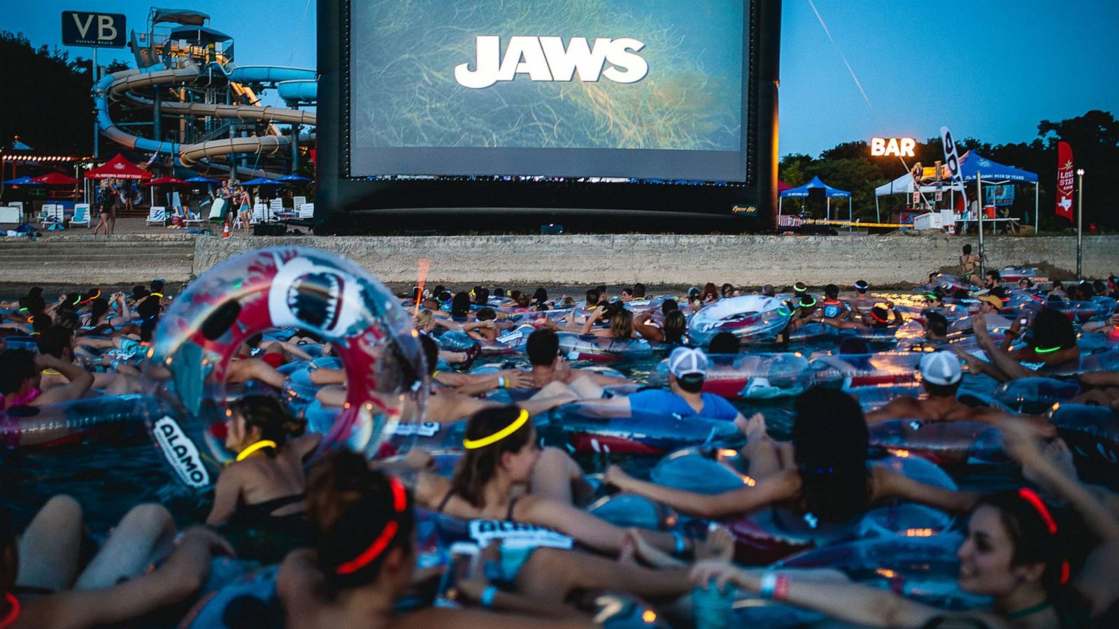 Amazon.com: Jaws : Movies & TV