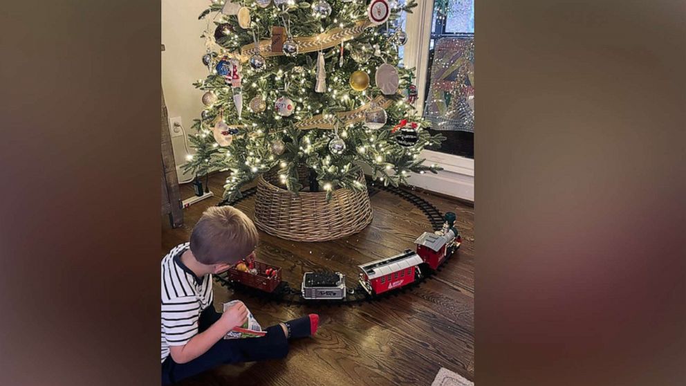 PHOTO: Alana Smith, the writer behind the "Holy Moly Motherhood" social media account, tries to make Christmas special for her two young sons every year.