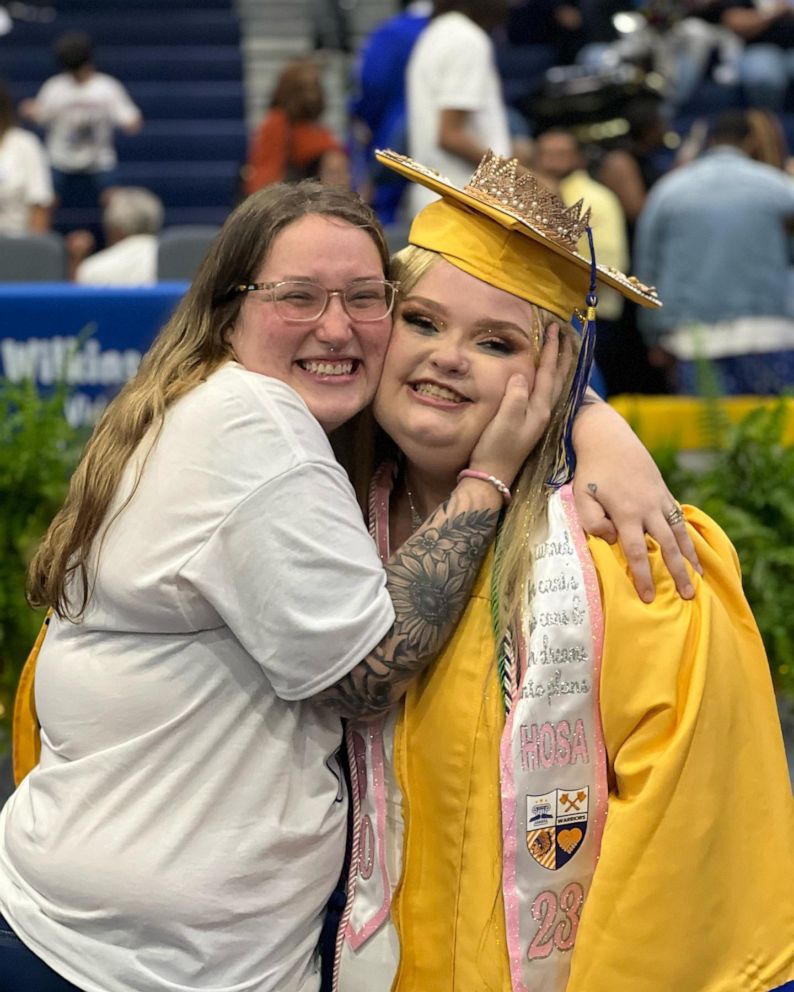 PHOTO: Lauryn "Pumpkin" Efird was also on hand to celebrate her sister Alana's high school graduation and posted this image along with others to her Instagram account.