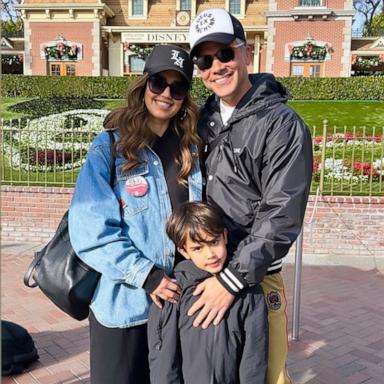 PHOTO: Jessica Alba and Cash Warren celebrate their son Hayes' 6th birthday at Disneyland.