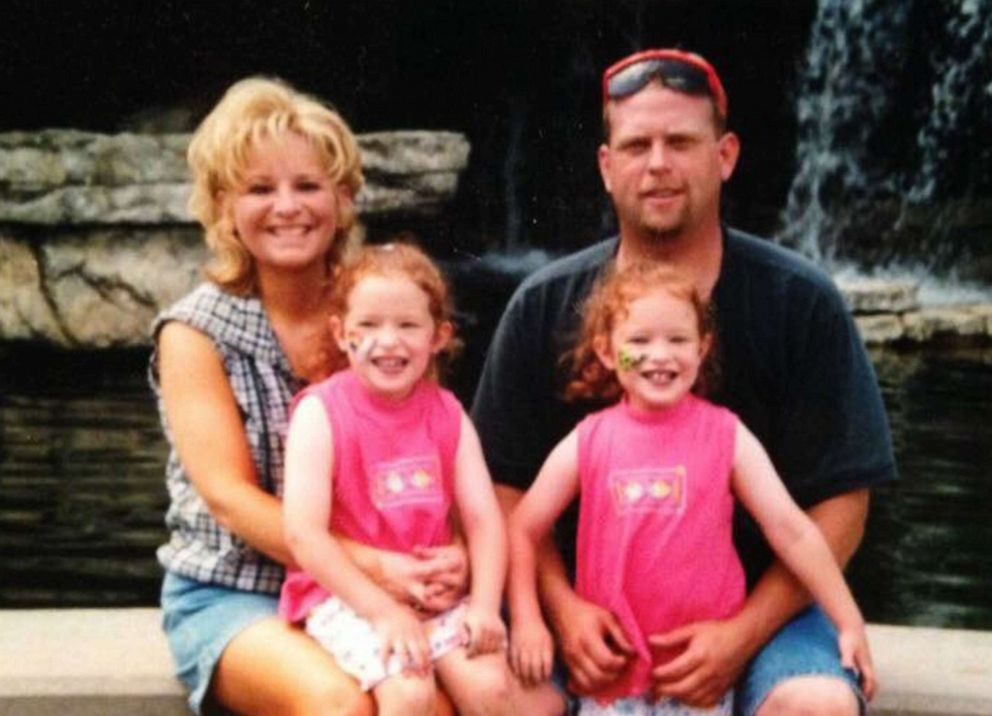 PHOTO: Lori and Jeff Hermstad poses for a photo with their daughters Jaci and Alex at the zoo in St. Louis, Mo., circa 1997.