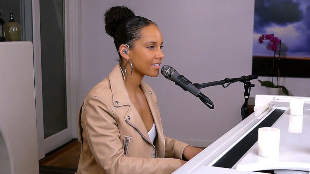 Alicia Keys opens up about aging and more - ABC News