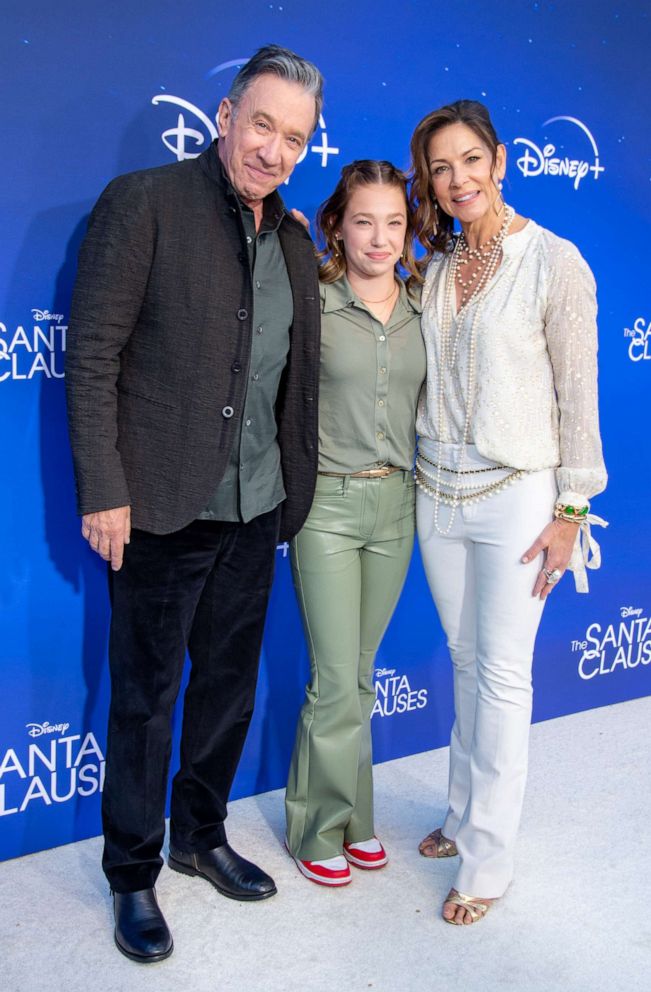 Tim Allen steps out with wife Hajduk, daughter Elizabeth 'The Santa Clauses' - Good Morning America