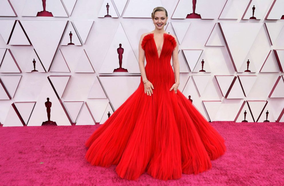 PHOTO: Amanda Seyfried arrives to the 93rd Academy Awards, at Union Station, in Los Angeles, April 25, 2021.