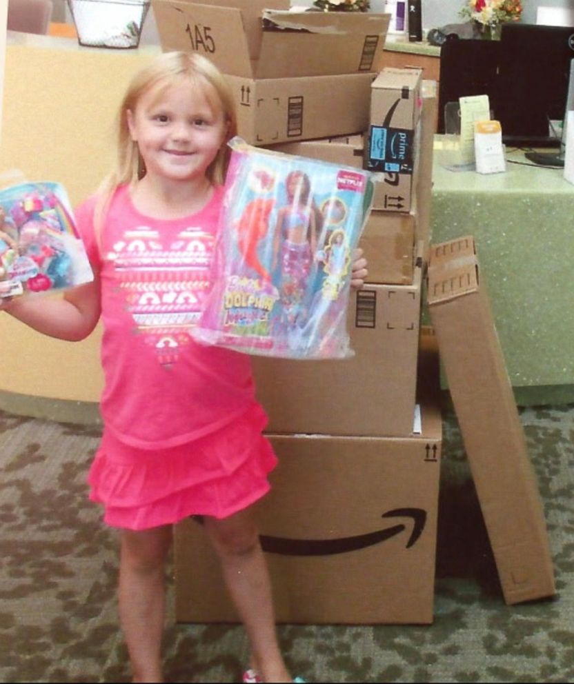 PHOTO: Katelyn Lunt, 6, donated $350 worth of toys from Amazon to Primary Children's Hospital in Salt Lake City, Utah.