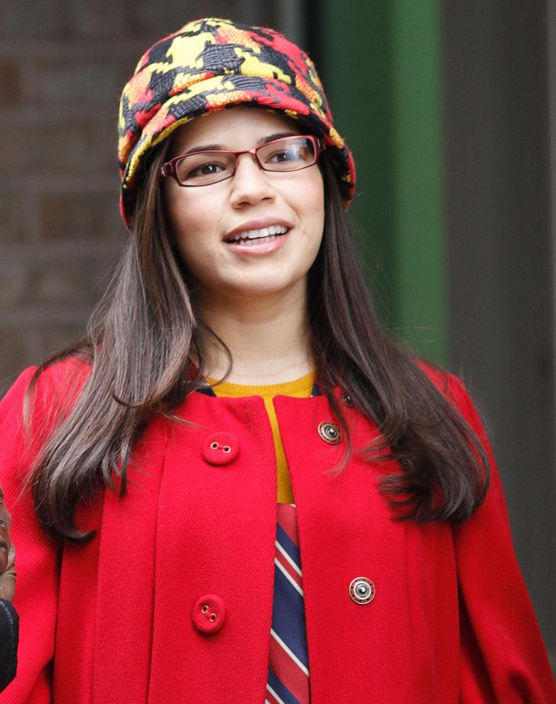 PHOTO: America Ferrera on the set of the TV show "Ugly Betty" on the streets of Manhattan on March 2, 2010 in New York City.