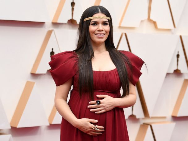 america ferrera red dress America Ferrera: 'Chicago' Photo Call in London!