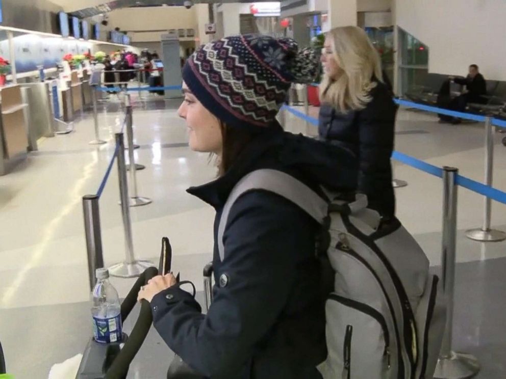 PHOTO: Kelsey Zwick was on an Orlando flight to Philadelphia when Jason Kunselman offered his first class seat to her and her infant daughter.