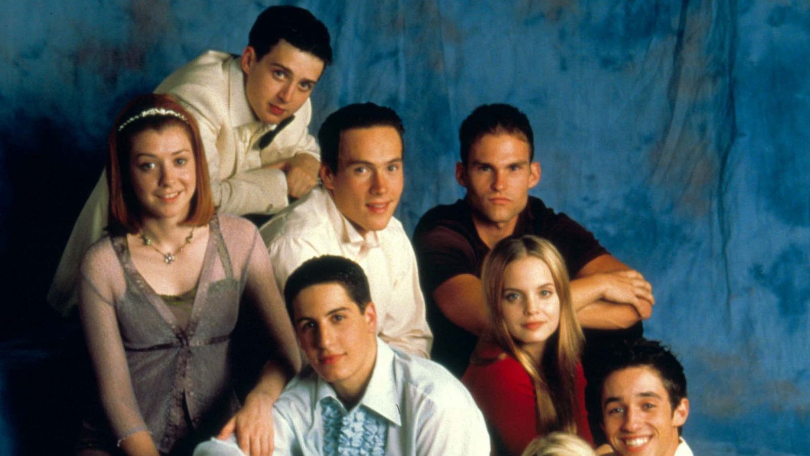 PHOTO: Eddie Kaye Thomas, Alyson Hannigan, Chris Klein, Seann William Scott, Jason Biggs, Mena Suvari, Natasha Lyonne, Tara Reid and Thomas Ian Nicholas from the 1999 film "American Pie."