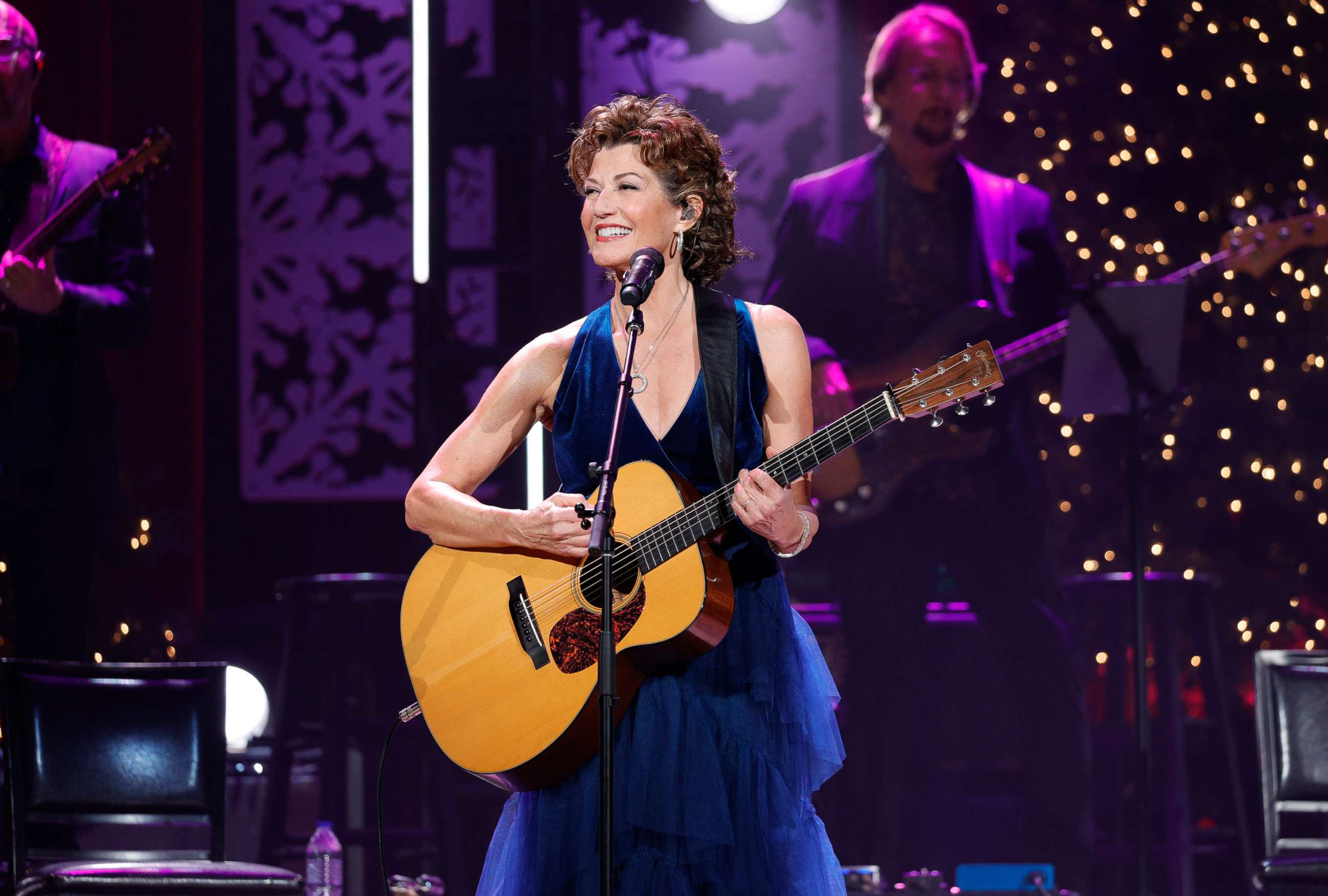 PHOTO: Amy Grant performs at the Ryman Auditorium, on Dec. 13, 2021 in Nashville, Tenn.