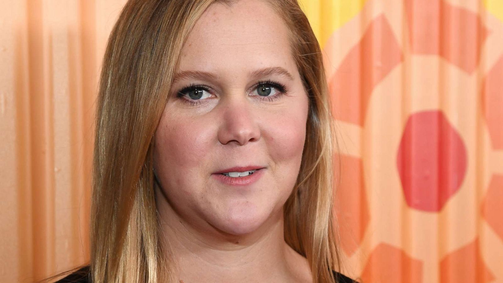 PHOTO: Amy Schumer attends a charity event in New York, Nov. 12, 2019.