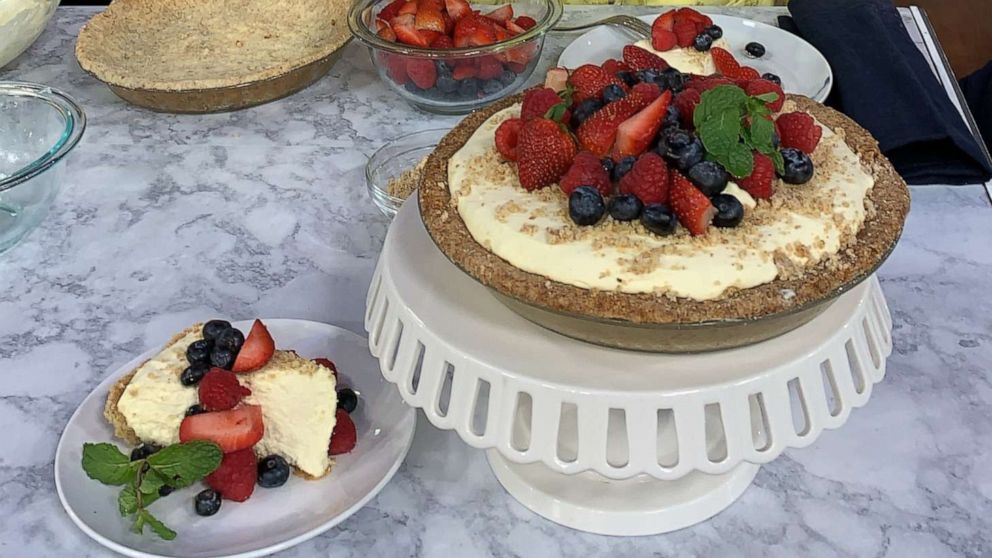 Amy Robach shares mom's keto cheesecake pie recipe ABC News