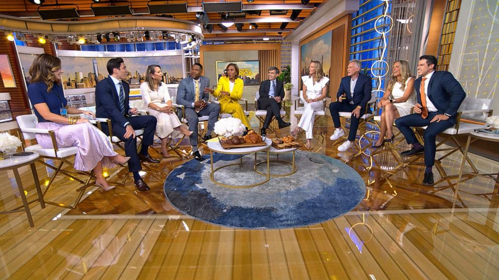 PHOTO: The “GMA” family at the new Hudson Square studio.