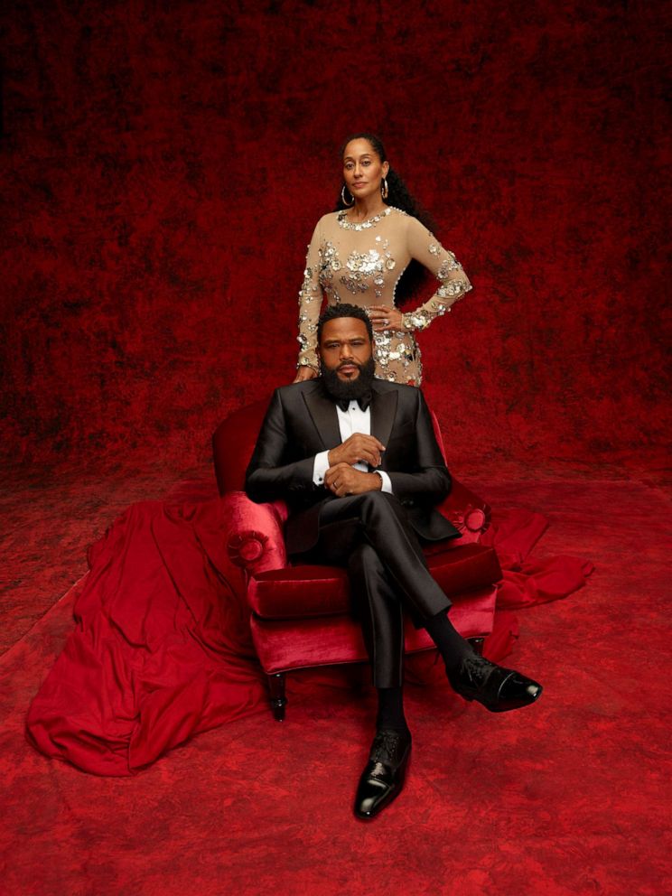 PHOTO: Anthony Anderson and Tracee Ellis Ross in a promotional photo for "Black-ish."