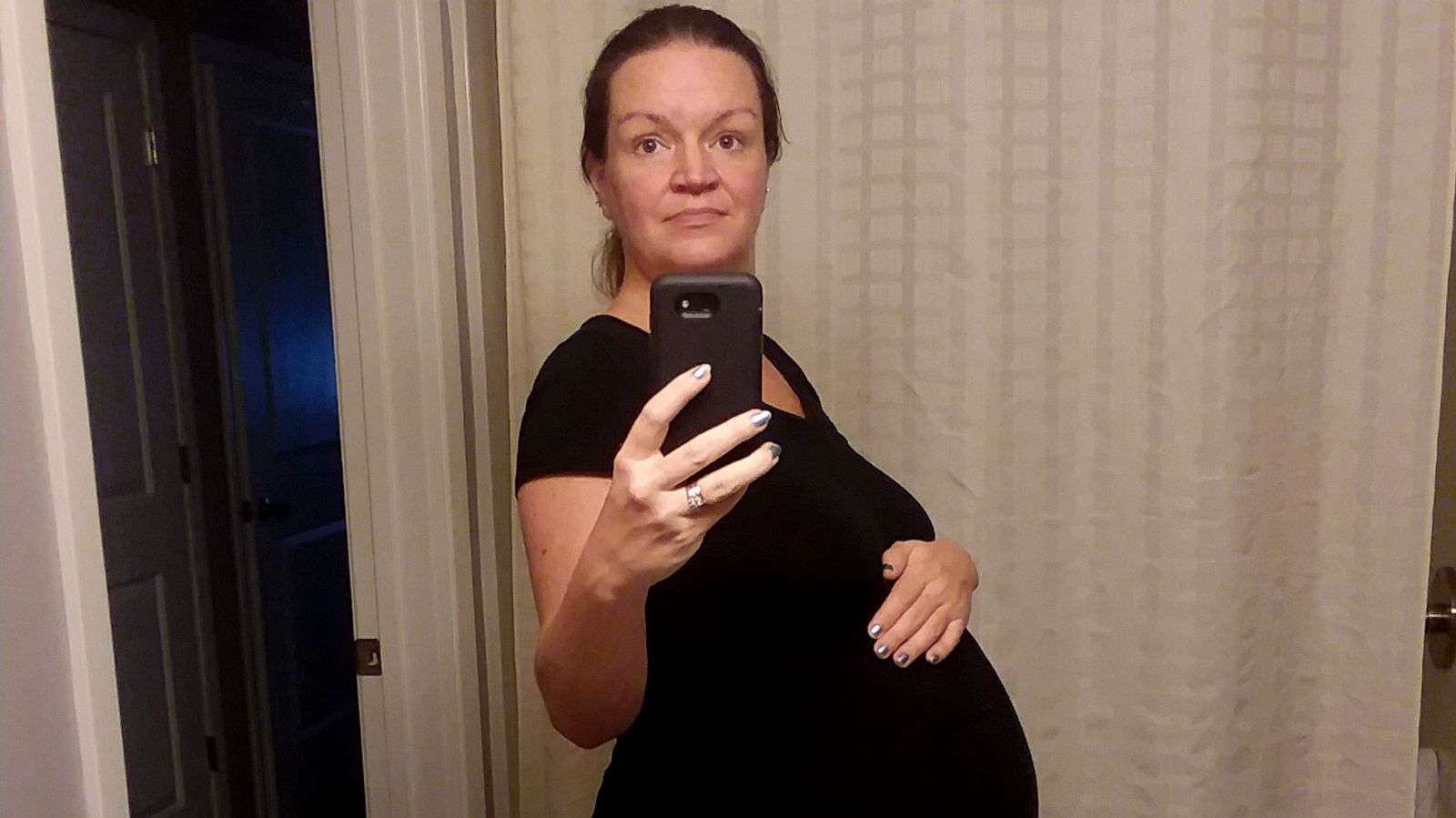 PHOTO: Angela Hertenstein, of Indianapolis, Indiana, has been a surrogate for four different families.