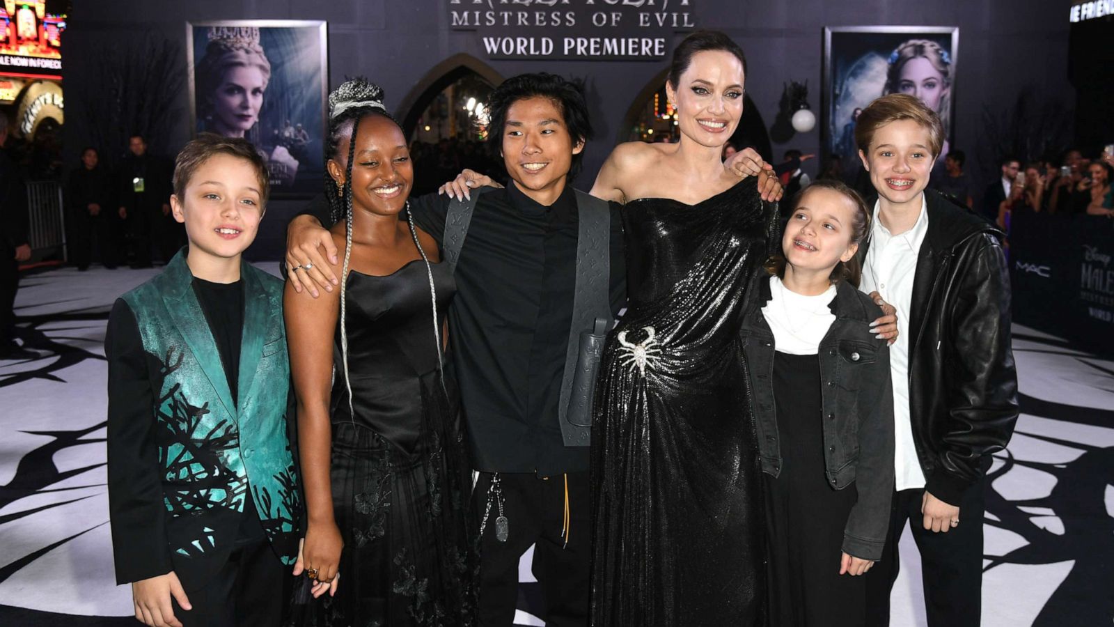 PHOTO: (L-R) Knox Leon Jolie-Pitt, Zahara Marley Jolie-Pitt, Pax Thien Jolie-Pitt, Angelina Pitt, Vivienne Marcheline Jolie-Pitt and Shiloh Nouvel Jolie-Pitt at the premiere of Disney's "Maleficent: Mistress Of Evil", September 30, 2019, in Los Angeles.