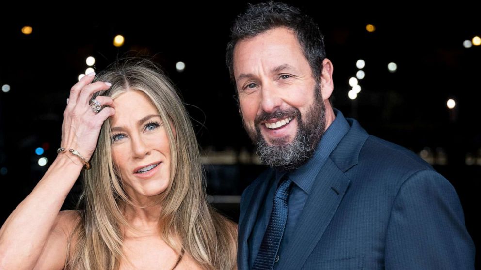 PHOTO: Jennifer Aniston and Adam Sandler attend the "Murder Mystery 2" photocall at Pont Debilly on March 16, 2023 in Paris.