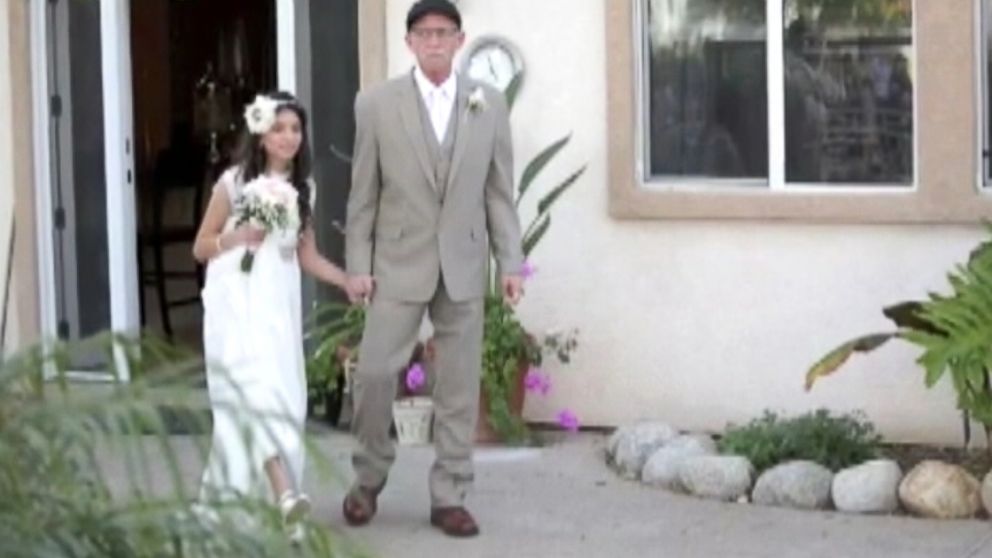 Dying Dad Walks 11 Year Old Daughter Down The Aisle Video Abc News