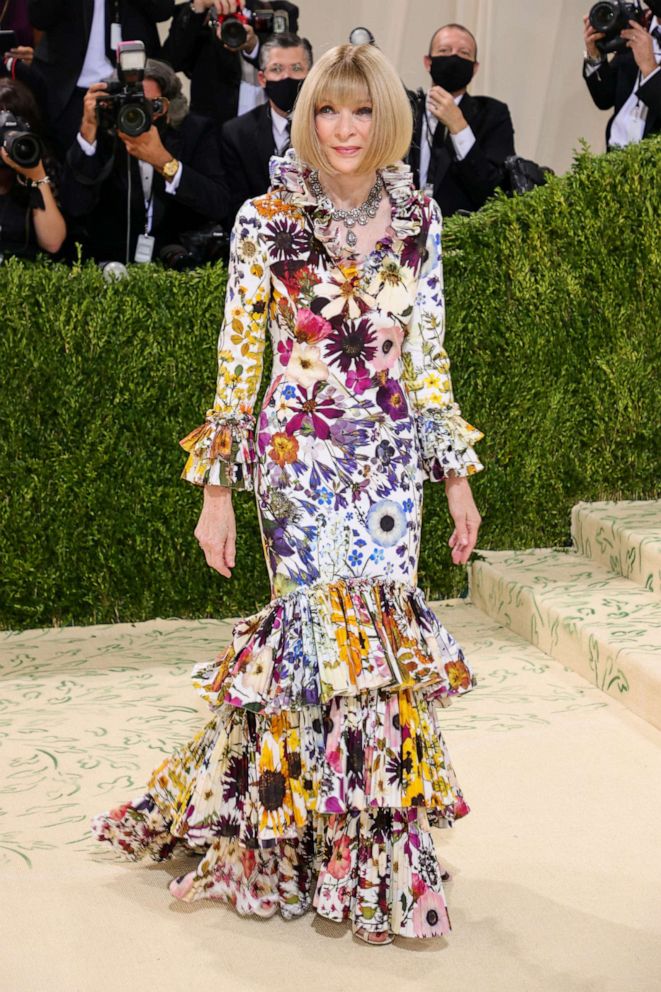 PHOTO: Anna Wintour attends The 2021 Met Gala Celebrating In America: A Lexicon Of Fashion at Metropolitan Museum of Art, Sept. 13, 2021, in New York.
