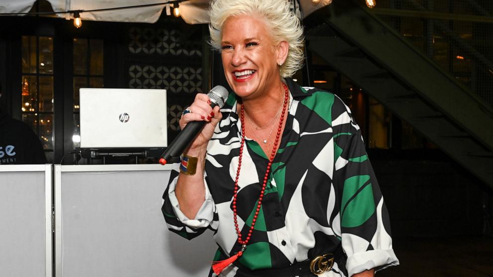 PHOTO: FILE: Food Network Star Anne Burrell Dies at 55