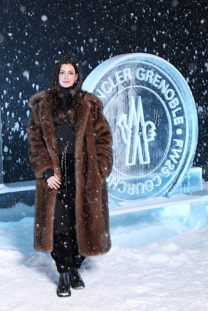 PHOTO: Anne Hathaway attends the Moncler Grenoble Fall/Winter 2025 Show on March 15, 2025 in Courchevel, France.