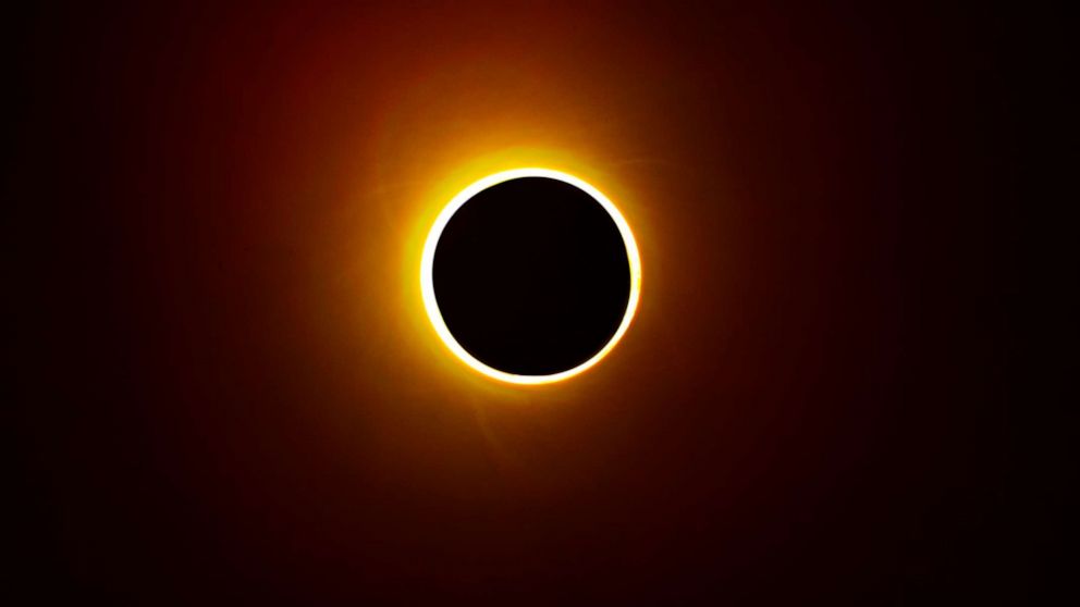 Mengapa gerhana matahari total di bulan April akan menjadi peristiwa bersejarah di Amerika Serikat?