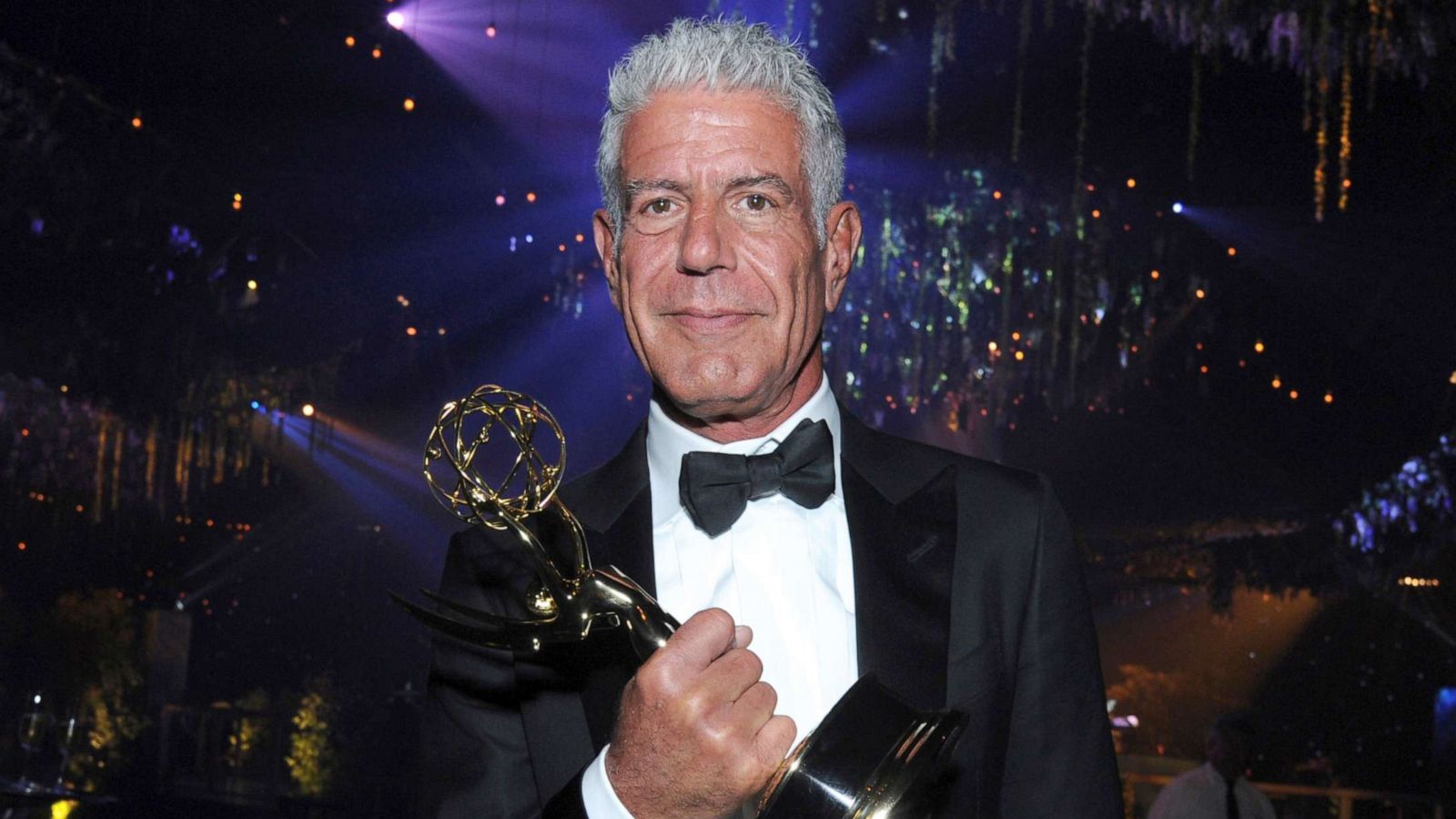 PHOTO: Anthony Bourdain winner of the award for outstanding informational series or special for "Anthony Bourdain: Parts Unknown" attends the Governors Ball during night two of the Creative Arts Emmy Awards at the Microsoft Theater in Los Angeles.