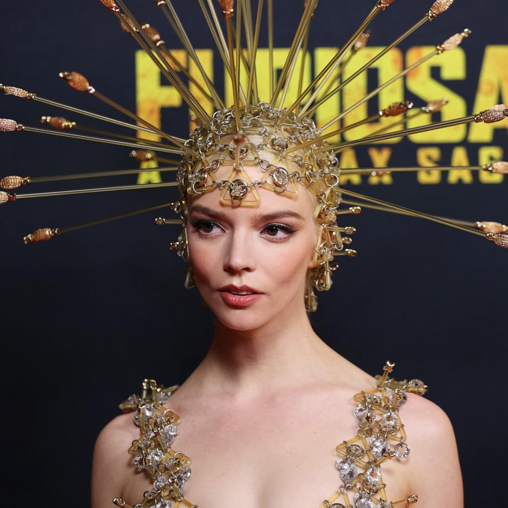 VIDEO: We played Ask Me Anything with Anya Taylor-Joy backstage at 'GMA'