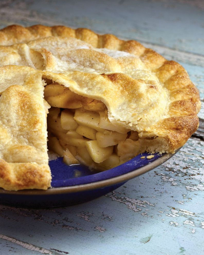 PHOTO:  Cookbook author and food editor Amy Traverso's Blue Ribbon Deep-Dish Apple Pie.
