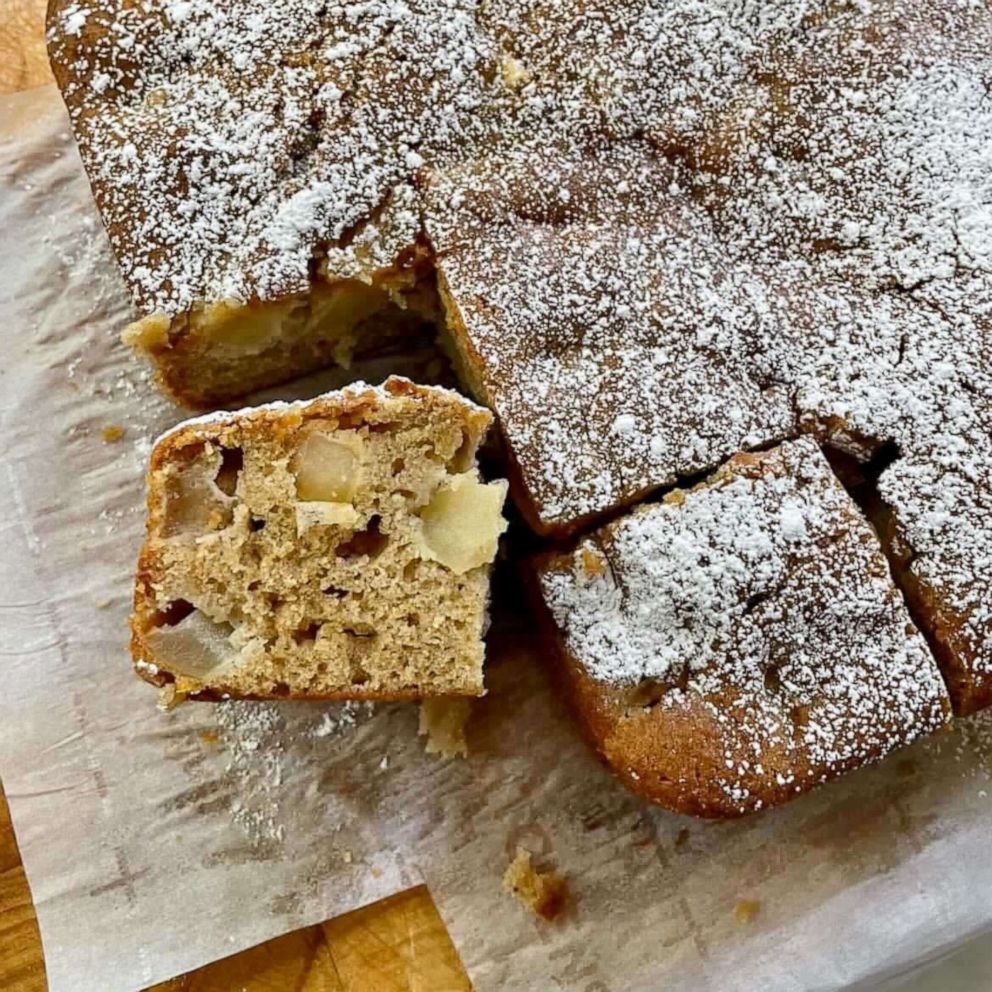 VIDEO: This one-bowl 'Apples and Honey Snacking Cake' is perfect for fall and Rosh Hashanah