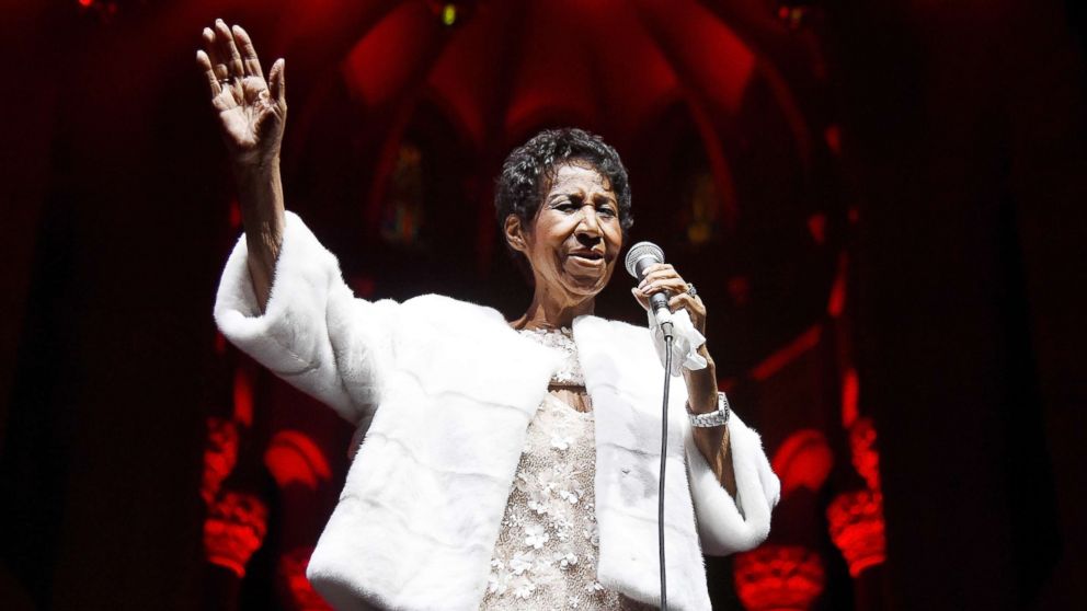 VIDEO: Outpouring of support for ailing Aretha Franklin