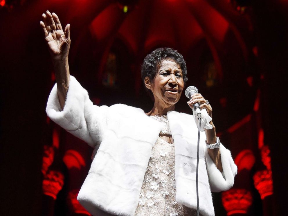 PHOTO: Aretha Franklin performs on Nov. 7, 2017, in New York City.