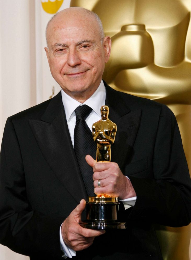 PHOTO: Alan Arkin poses with the Oscar he won for best supporting actor for his work in "Little Miss Sunshine" at the 79th Academy Awards, Feb. 25, 2007, in Los Angeles.