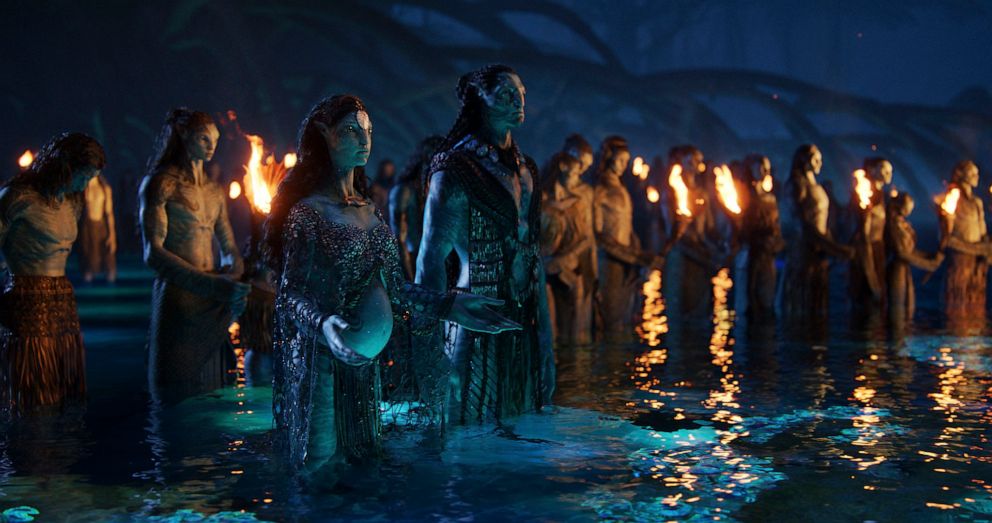 PHOTO: The Metkayina clan in "Avatar: The Way of Water," 2022.