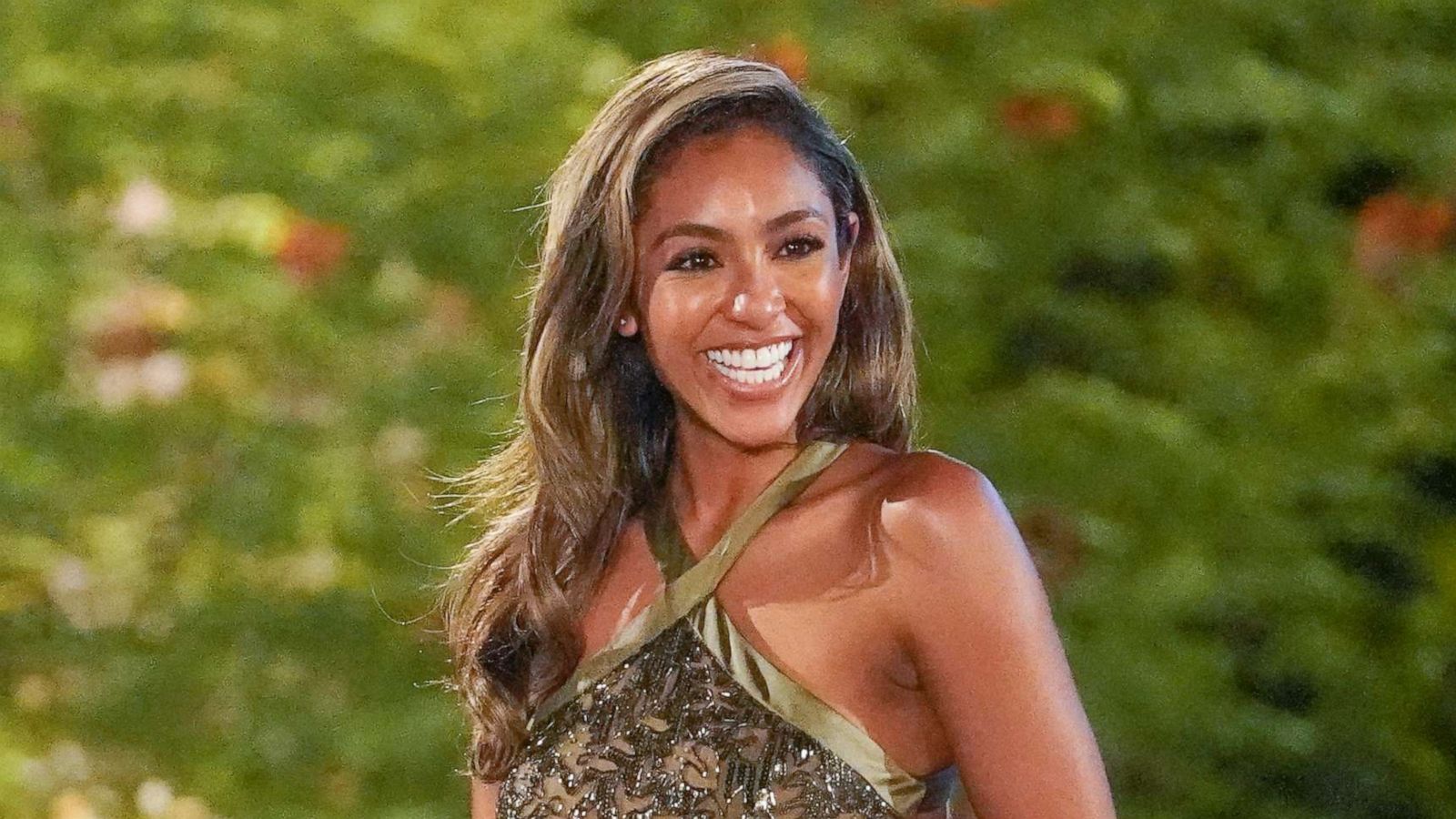 PHOTO: Tayshia Adams on the "Bachelorette," Nov. 10, 2020.